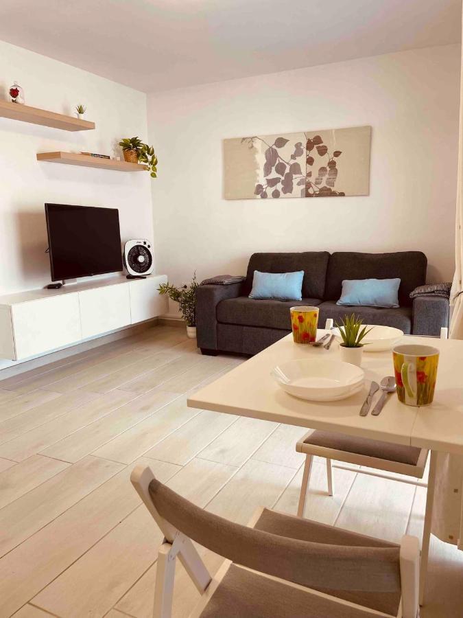 Apartment Luna -Modern One Bedroom Apartment In Central Puerto Del Carmen Tías Exterior foto